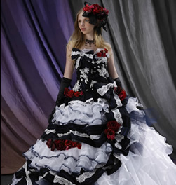 Kansai bridal collectionのドレス